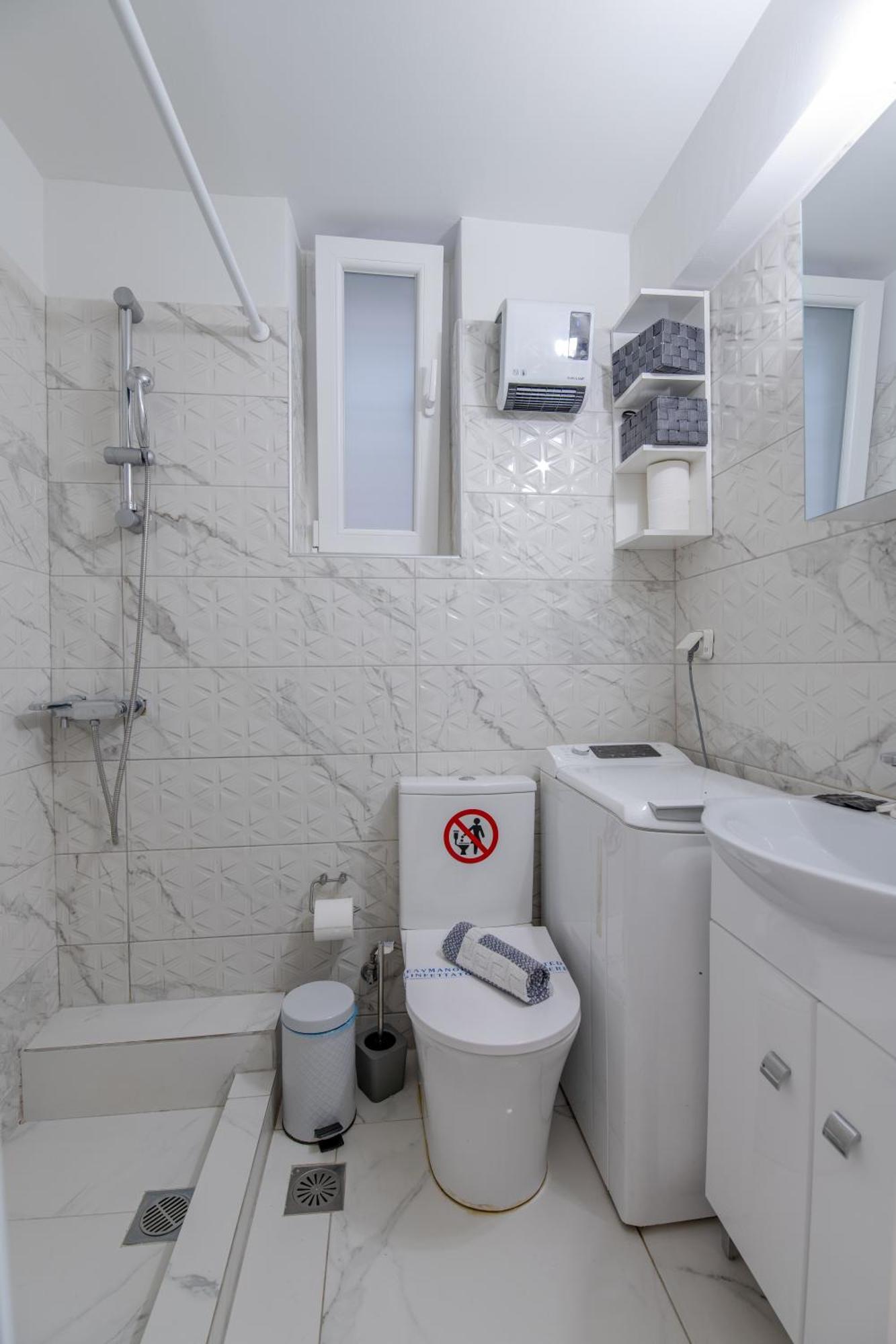 Paleo Faliro Gardenbay Apartment