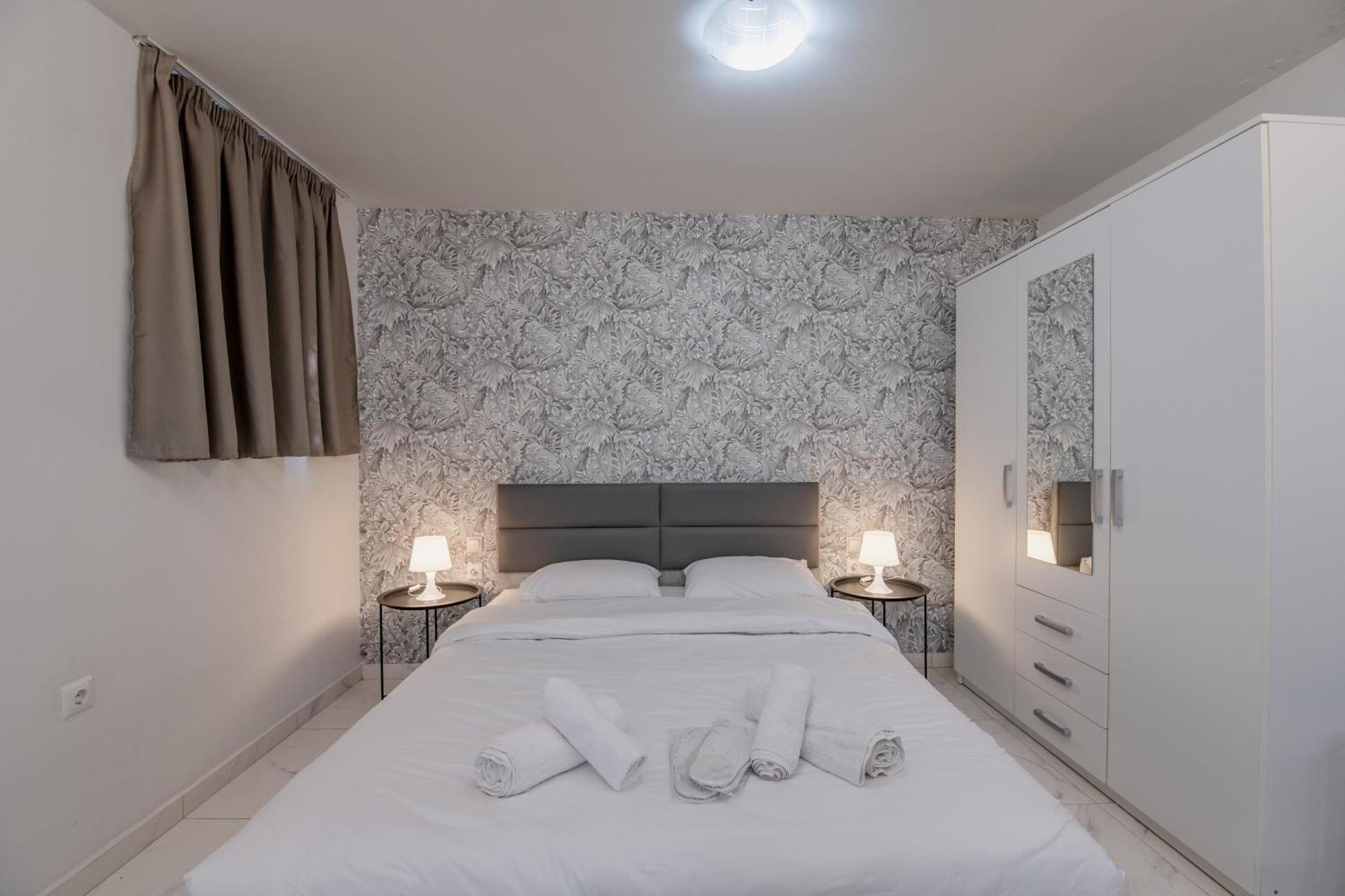 Apartment Paleo Faliro Gardenbay Athens